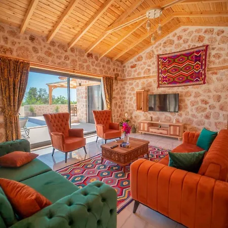 Inci - 2 Bedroom In Kalkan *