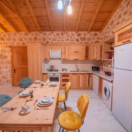 Inci - 2 Bedroom In Kalkan